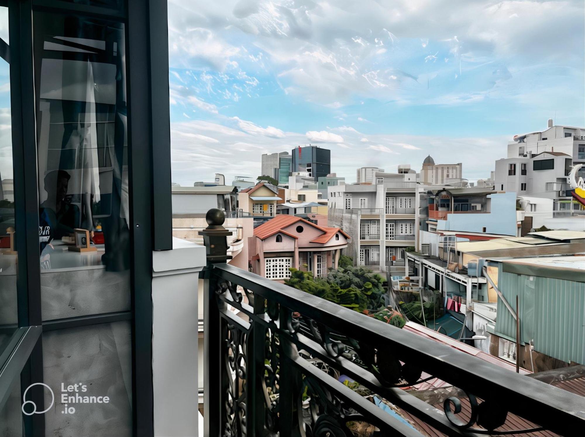 Khách sạn hẻo lánh Four P Home's - Luxury