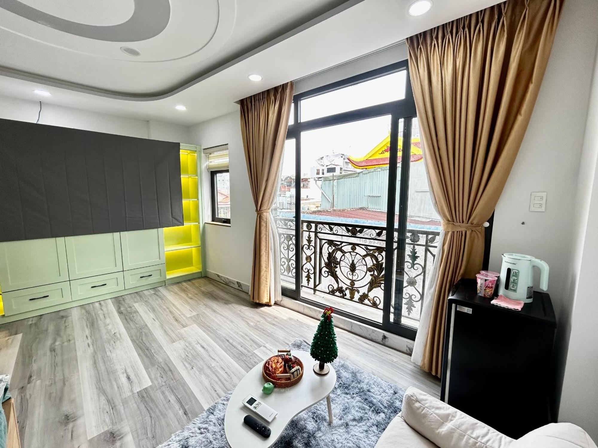 Four P Home's - Luxury Khách sạn hẻo lánh TP. Hồ Chí Minh